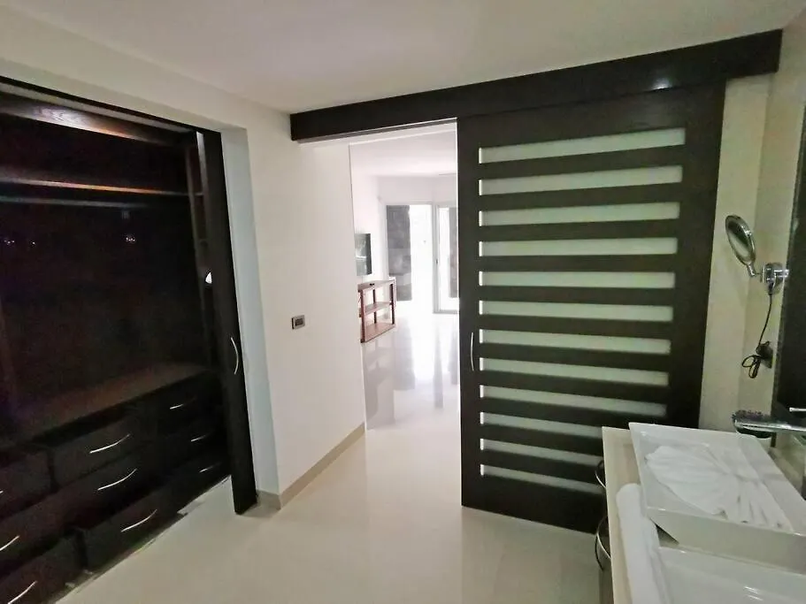 Condo En Mareazul Playa Del Carmen Apartment