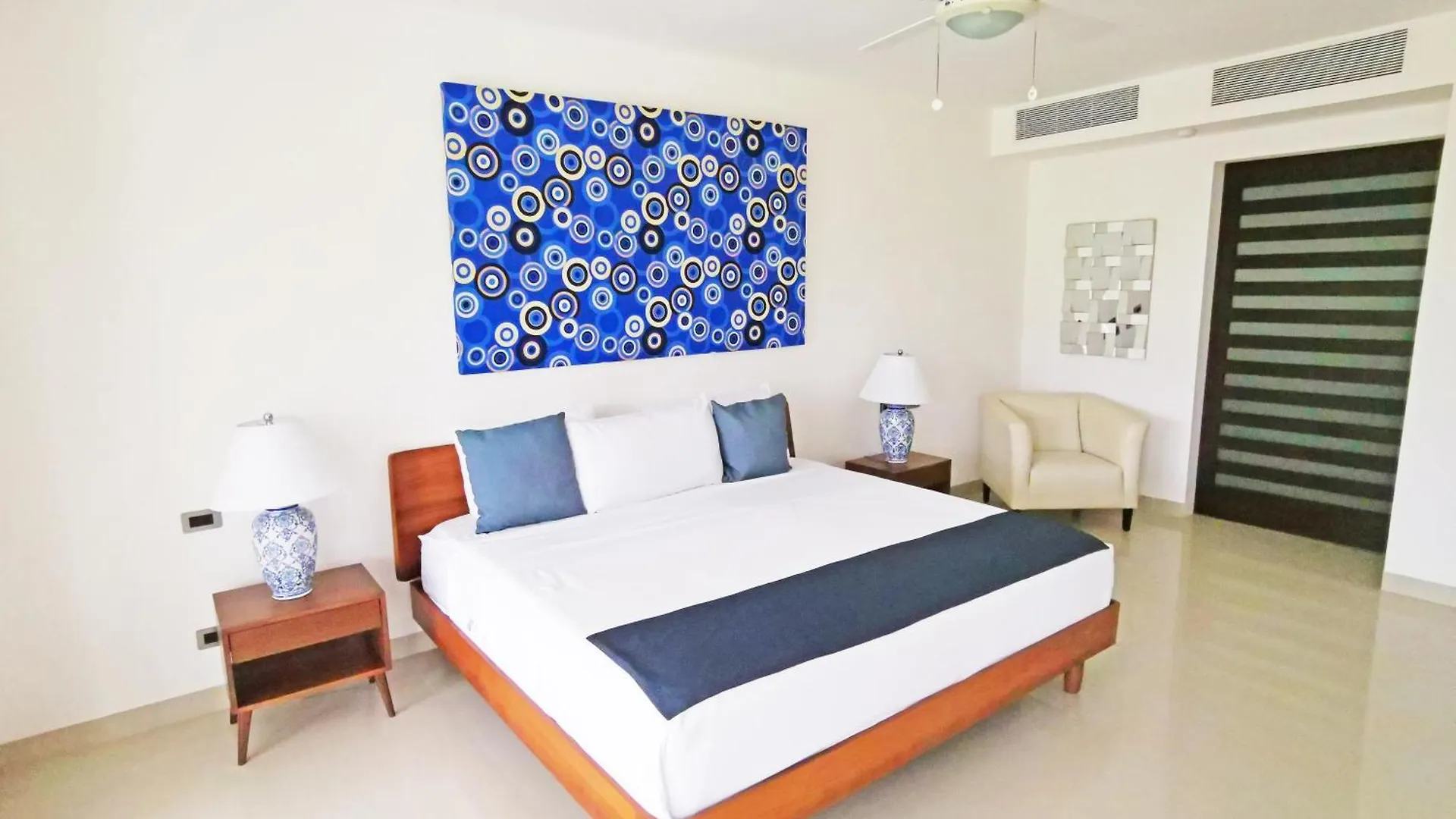Apartment Condo En Mareazul Playa Del Carmen